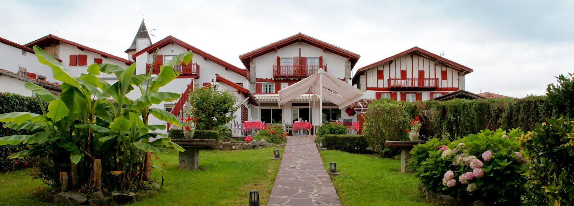 Hotel Restaurant & Spa La Maison Oppoca Aïnhoa Exterior foto